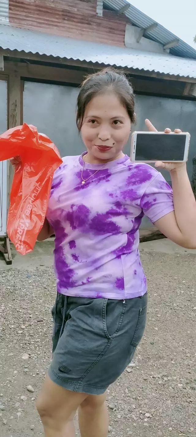 pose lucu waktu nerima paket dari kurir © 2021 twitter.com pose lucu waktu nerima paket dari kurir © 2021 twitter.com