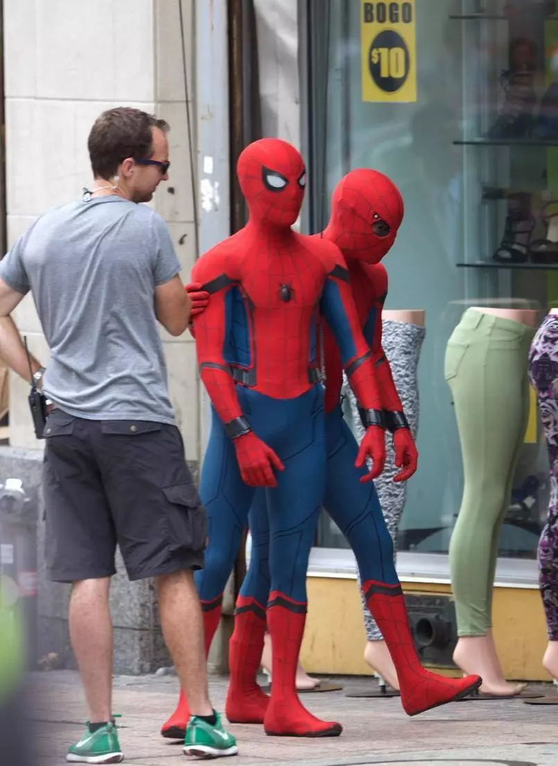 Momen pemain Spider-Man bareng pemain penggantinya berbagai sumber