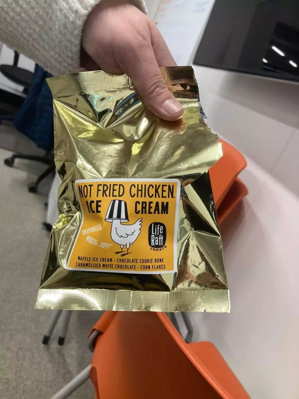 tulisan nggak nyambung di kemasan malah bingungin © 2021 1cak.com