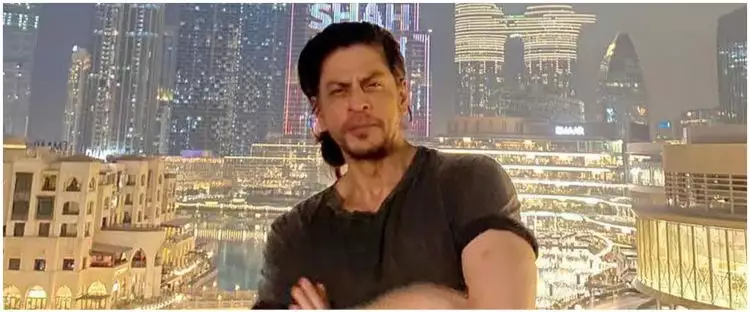 Nggak pakai ribet, intip 7 pola hidup sehat ala Shah Rukh Khan