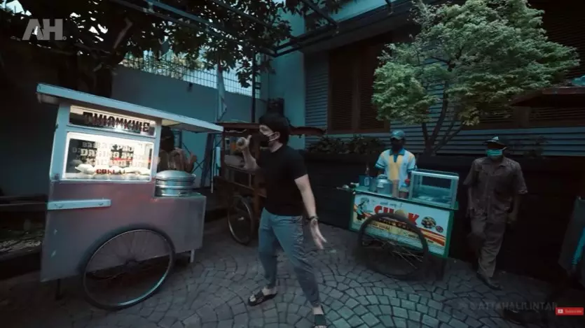 Momen Aurel ngidam jajanan YouTube/AH