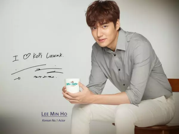 artis Korea ini jadi bintang iklan produk Indonesia © 2021 brilio.net artis Korea ini jadi bintang iklan produk Indonesia © 2021 brilio.net