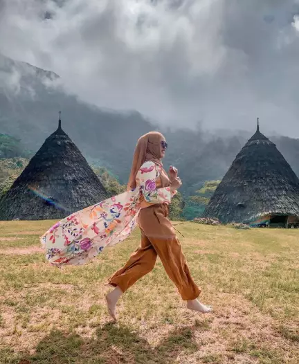 Ria Ricis memilih Teuku Ryan © 2021 brilio.net Ria Ricis memilih Teuku Ryan © 2021 brilio.net