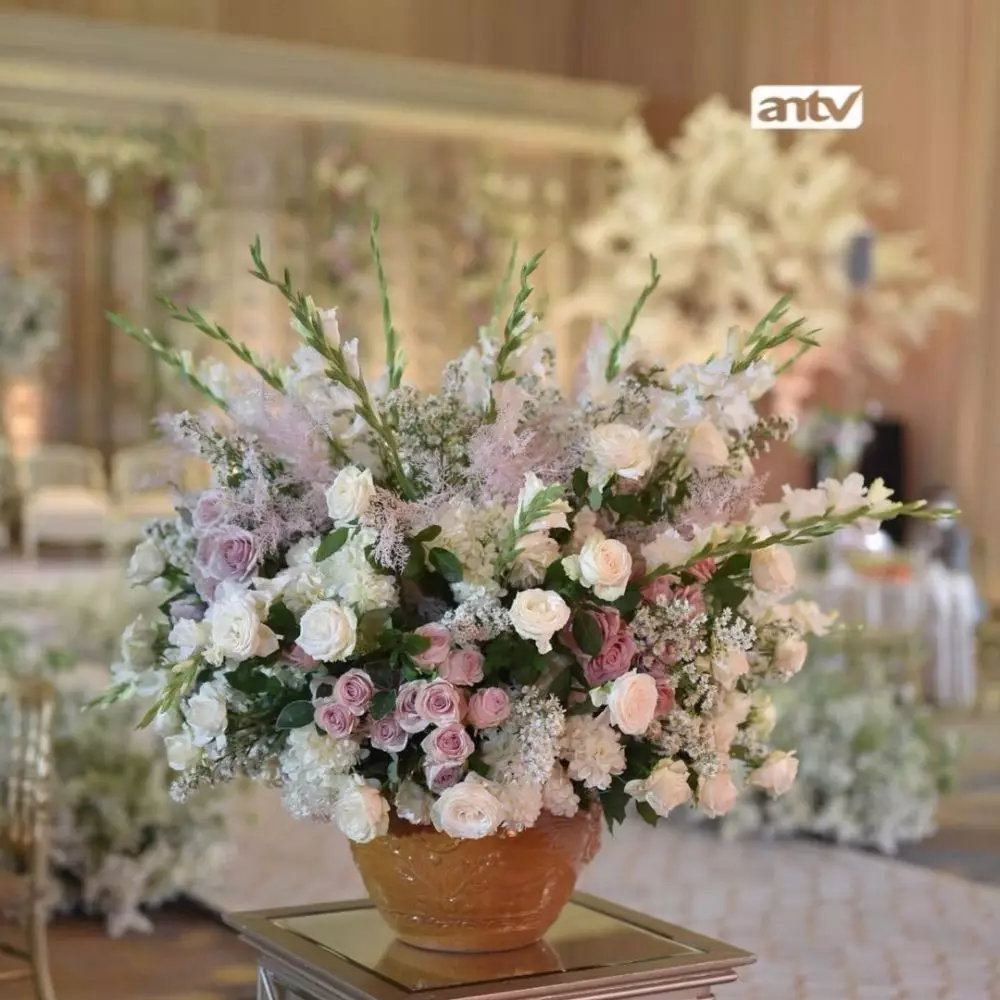 dekorasi malam ngunduh mantu lesty dan billar © instagram dekorasi malam ngunduh mantu lesty dan billar © instagram