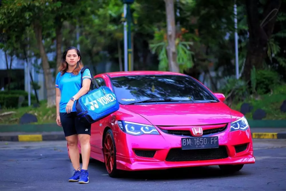 leani ratri peraih tiga medali paralimpiade © instagram