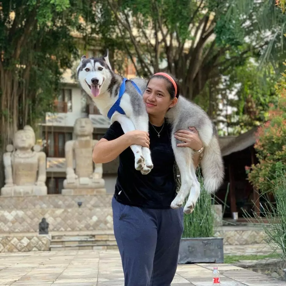 leani ratri peraih tiga medali paralimpiade © instagram