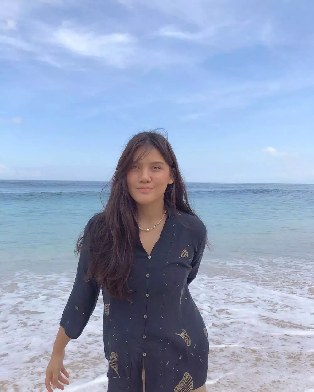 Kabar penyanyi solo wanita era 2000-an dari berbagai sumber Kabar penyanyi solo wanita era 2000-an dari berbagai sumber