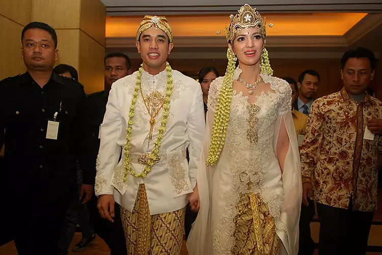 seleb gelar resepsi lebih dari sekali © instagram