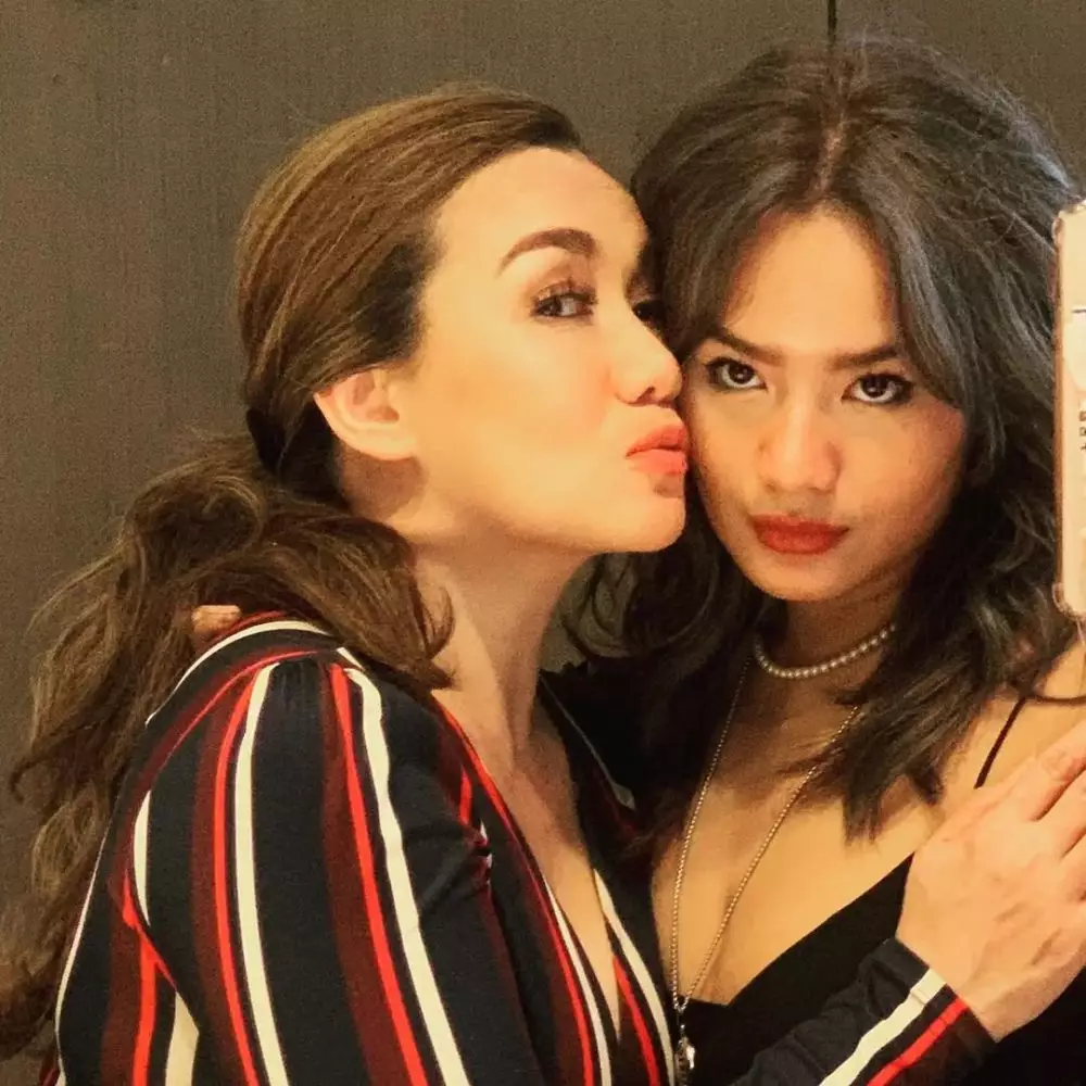 Reza Artamevia unggah foto bareng putri bungsunya Zahwa Instagram Reza Artamevia unggah foto bareng putri bungsunya Zahwa Instagram