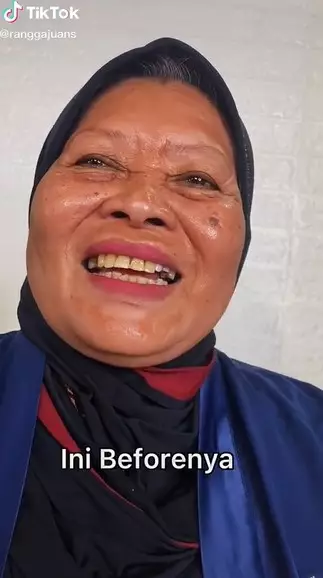 Wajah nenek dimakeup MUA pakai sticker © TikTok/@ranggajuans Wajah nenek dimakeup MUA pakai sticker © TikTok/@ranggajuans