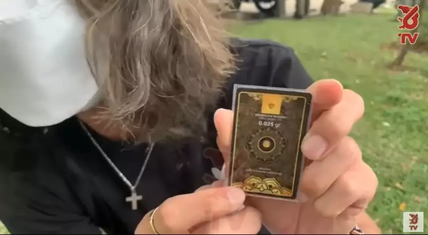 suvenir ngunduh mantu Lesty-Billar dari berbagai sumber