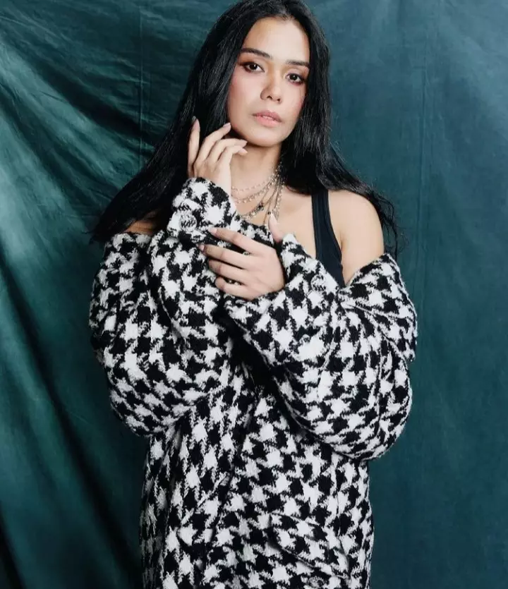 seleb pukau khalayak dengan kulit eksotis Berbagai sumber 