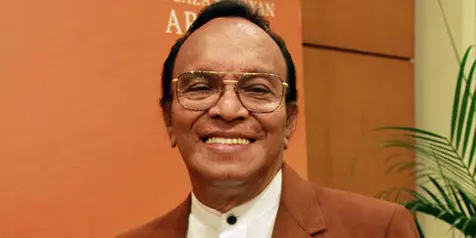 Host ikonik acara TV jadul Berbagai sumber 