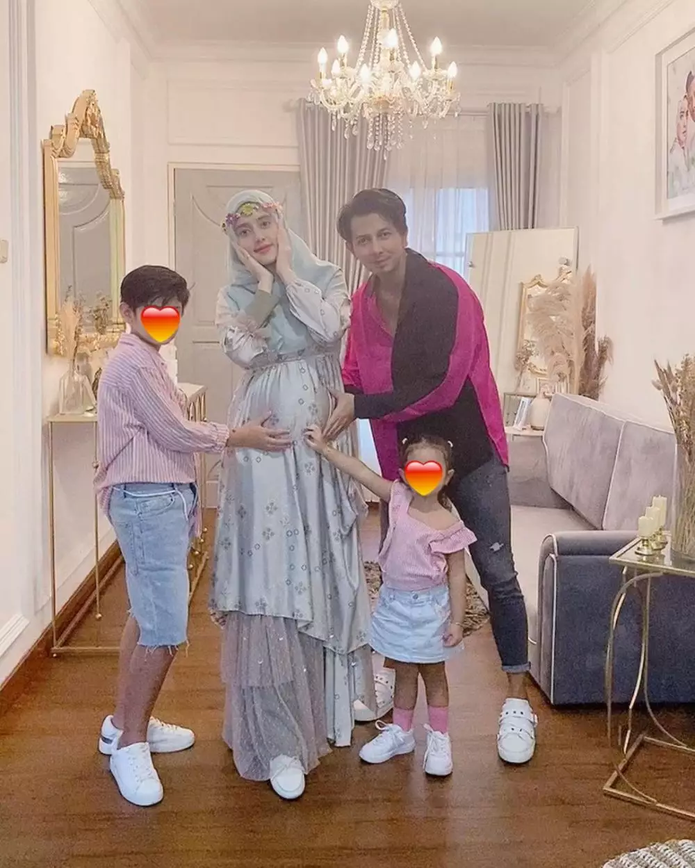 fairuz kenang masa sulit dengan sonny © instagram fairuz kenang masa sulit dengan sonny © instagram