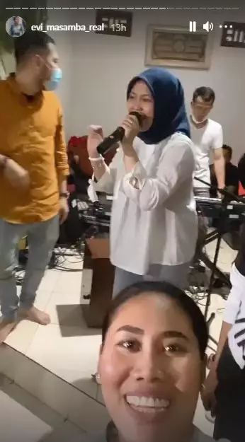 Momen ultah Selfi LIDA dari berbagai sumber