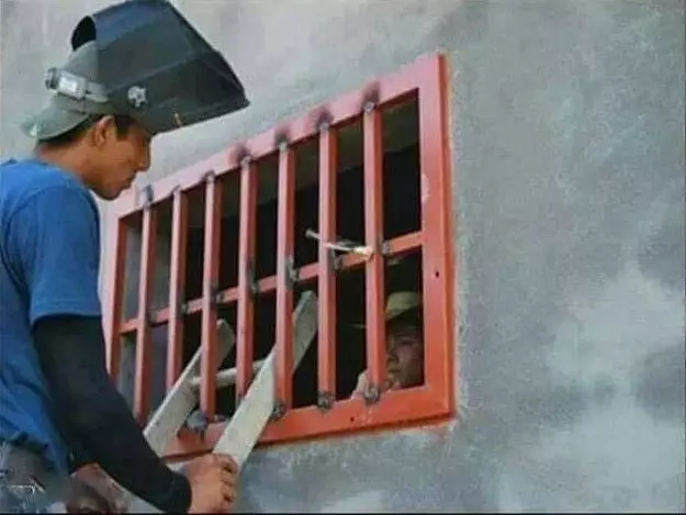 gara-gara nggak hati-hati malah jadi apes deh © 2021 instagram.com