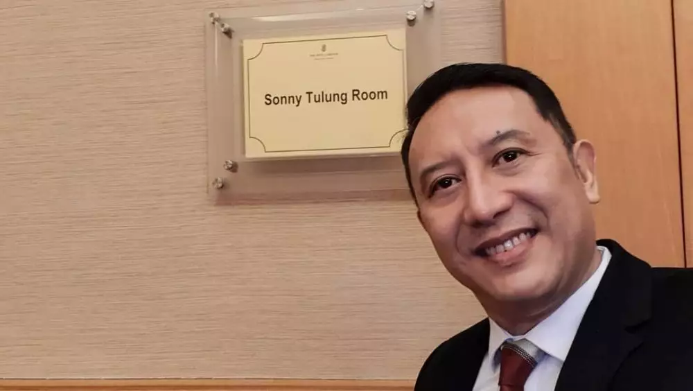 presenter kuis era 90-an dari berbagai sumber presenter kuis era 90-an dari berbagai sumber