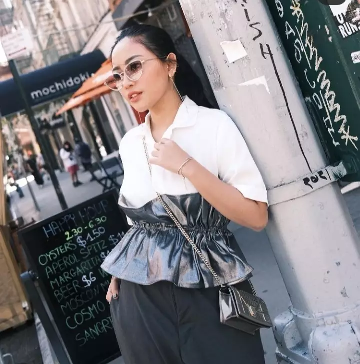 gaya rachel Vennya selama di New Yorks Instagram/@rachelvennya