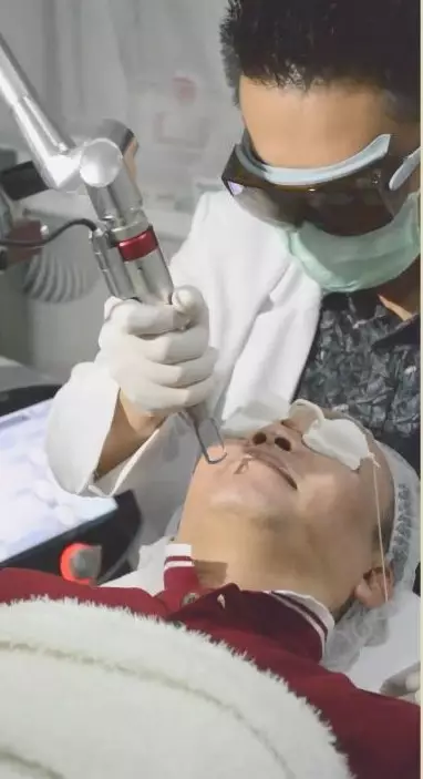 momen orang tua ayu ting ting perawatan © instagram momen orang tua ayu ting ting perawatan © instagram