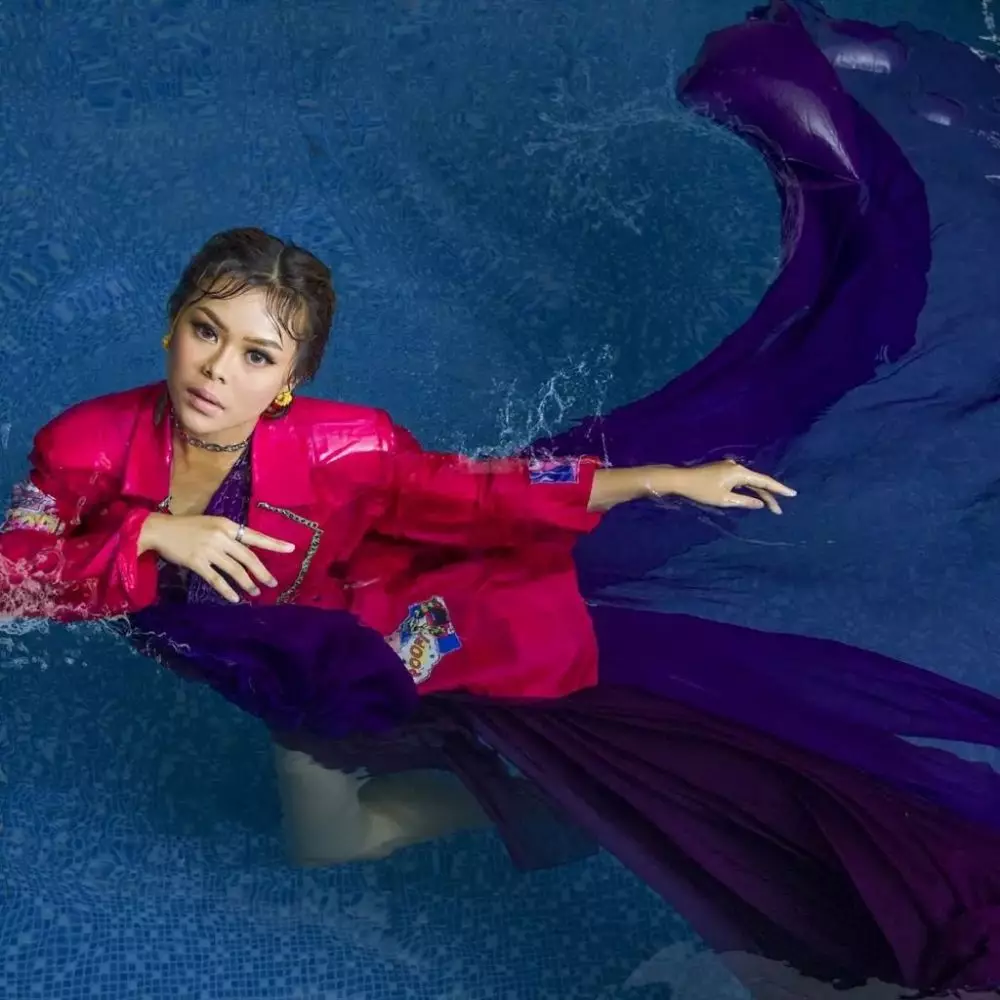 Pemotretan terbaru Meli LIDA © 2021 brilio.net