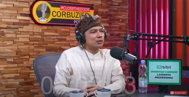 Respons ketua KPI terhadap blur pada kartun © YouTube Respons ketua KPI terhadap blur pada kartun © YouTube