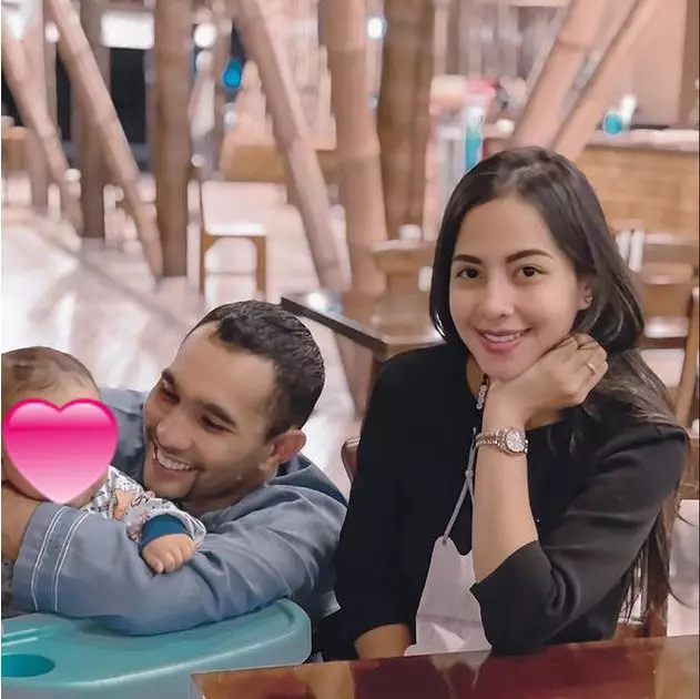 Potret terbaru Enji mantan Ayu Ting Ting Instagram Potret terbaru Enji mantan Ayu Ting Ting Instagram