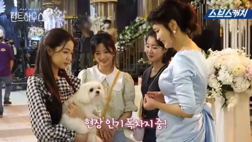 momen manis di belakang layar pemain Penthouse Berbagai sumber 