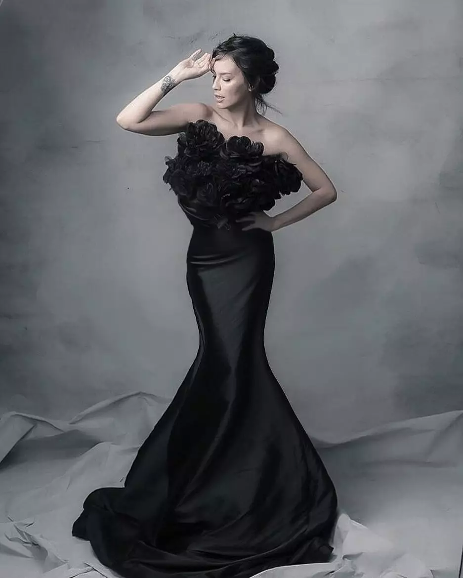 seleb pakai gaun rancangan Hian Tjen Instagram © 2021 brilio.net