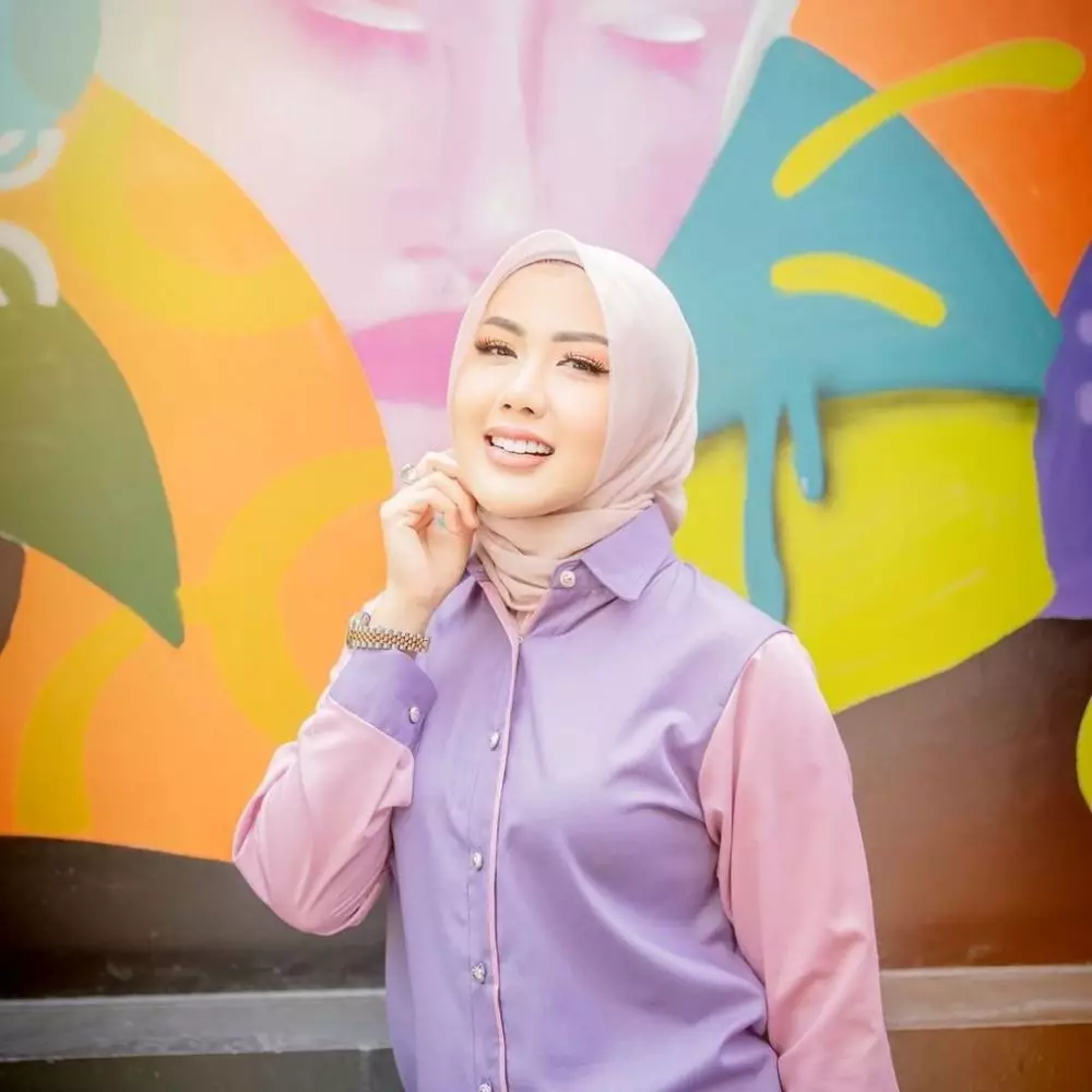 Potret terbaru presenter olahraga 2000-an © 2021 brilio.net Potret terbaru presenter olahraga 2000-an © 2021 brilio.net