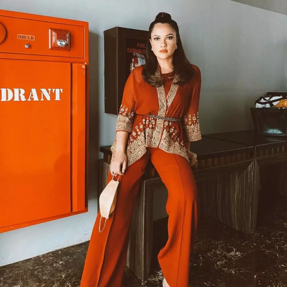 Potret terbaru presenter olahraga 2000-an © 2021 brilio.net Potret terbaru presenter olahraga 2000-an © 2021 brilio.net