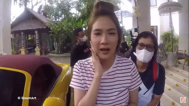 Penampakan lokasi syuting ‘Naluri Hati’ ©Sinemart Penampakan lokasi syuting ‘Naluri Hati’ ©Sinemart