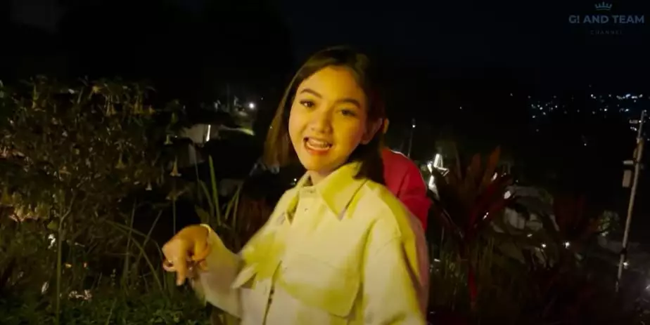 Glenca Chysara dan Rendi Jhon liburan © 2021 brilio.net