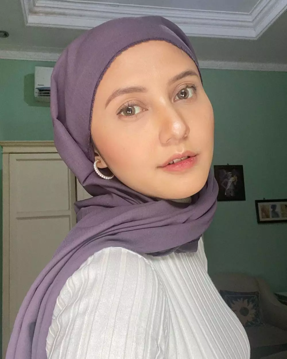 Potret Rara Nawangsih Instagram © 2021 brilio.net Potret Rara Nawangsih Instagram © 2021 brilio.net