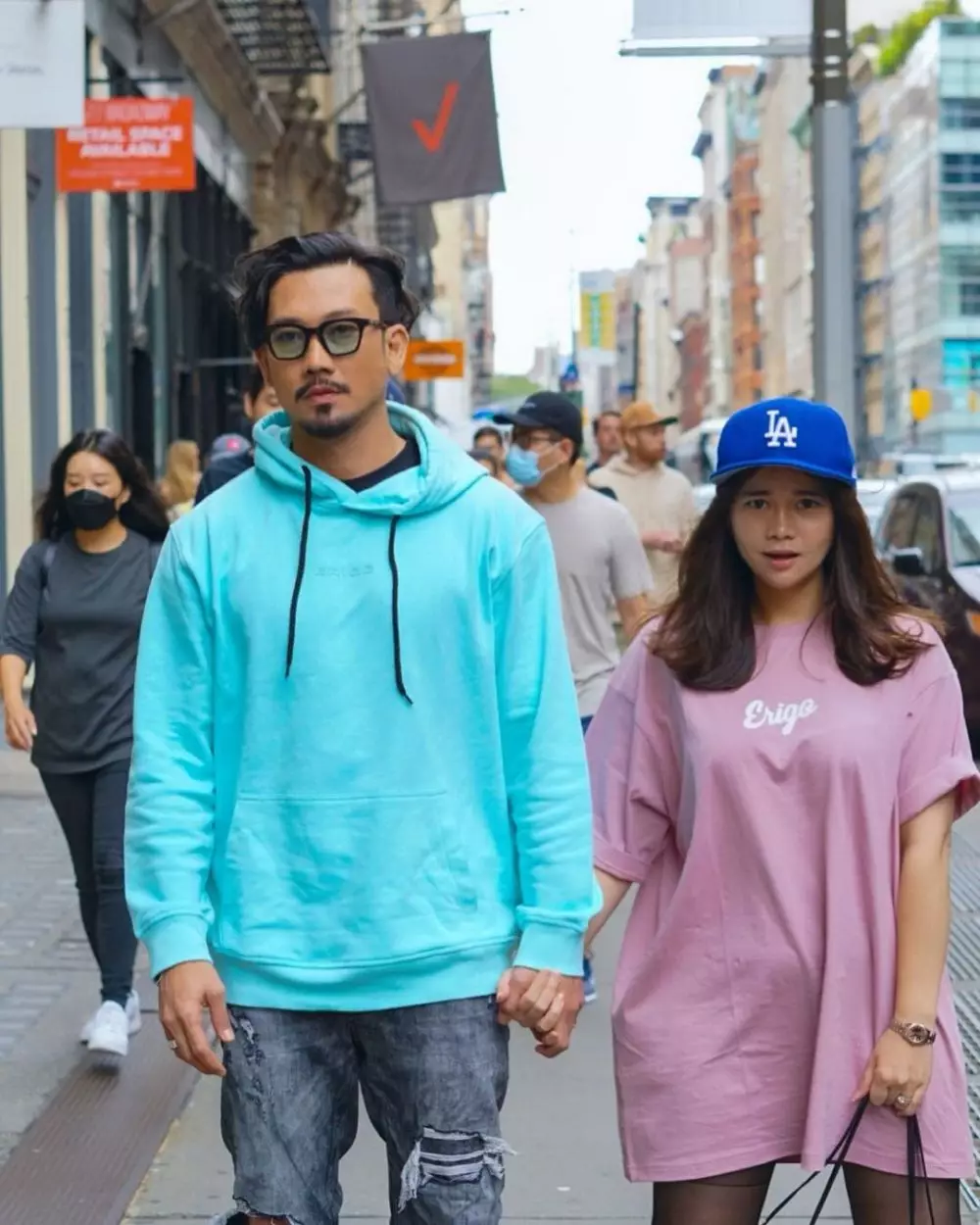 Hebohnya 9 momen Denny Sumargo & istri di New York Instagram © 2021 brilio.net Hebohnya 9 momen Denny Sumargo & istri di New York Instagram © 2021 brilio.net