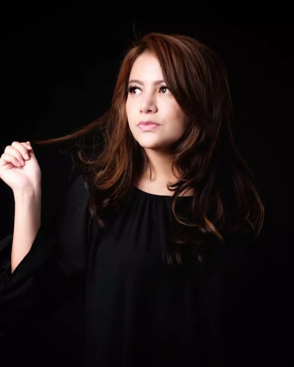 Potret terbaru Wina Natalia © 2021 brilio.net Potret terbaru Wina Natalia © 2021 brilio.net