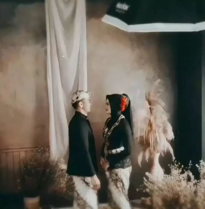 prewedding Ridho DA dan Syifa © 2021 berbagai sumber prewedding Ridho DA dan Syifa © 2021 berbagai sumber