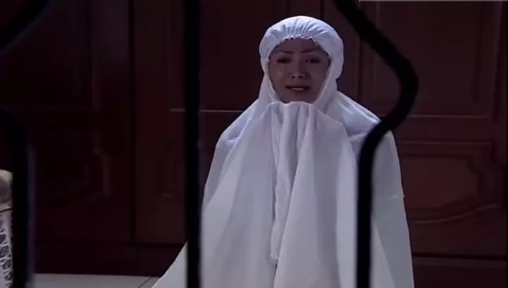 Potret Krisdayanti saat bintangi sinetron lawas Berbagai sumber Potret Krisdayanti saat bintangi sinetron lawas Berbagai sumber