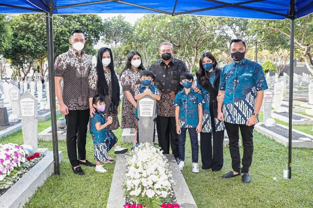 Momen ulang tahun SBY ke-72 © Instagram Momen ulang tahun SBY ke-72 © Instagram