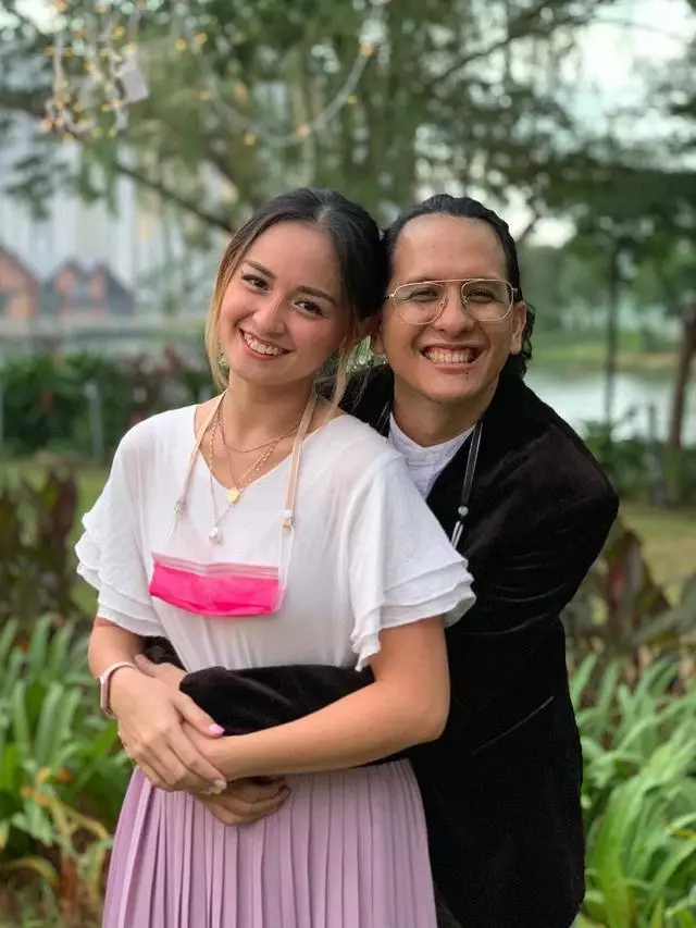 Deretan seleb ini pernah alami badai sitokin Berbagai sumber  Deretan seleb ini pernah alami badai sitokin Berbagai sumber