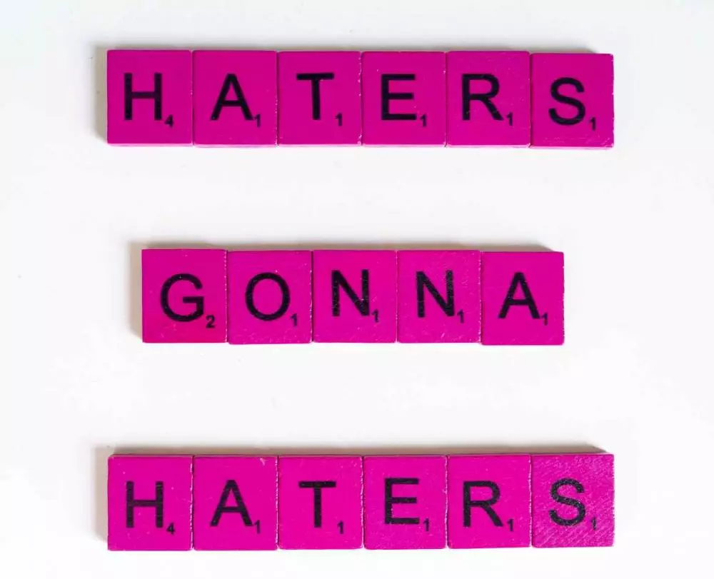 kata orang membenci © 2021 brilio.net