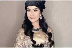 7 Potret dapur Iis Dahlia, mewah dan elegan abis