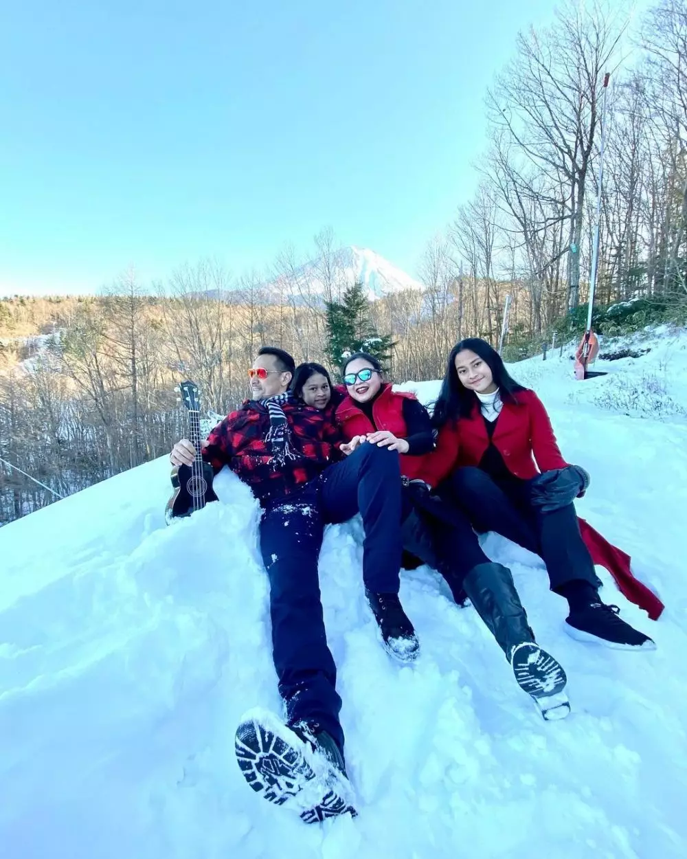 rommy sulastyo ayah kandung arya saloka © instagram