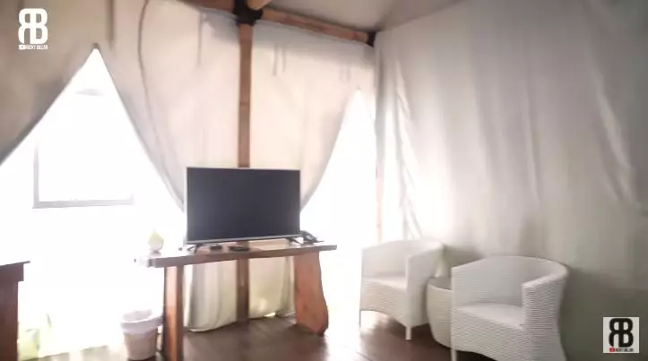 resort honeymoon lesty dan billar © YouTube resort honeymoon lesty dan billar © YouTube