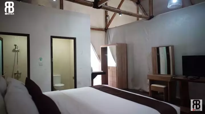 resort honeymoon lesty dan billar © YouTube resort honeymoon lesty dan billar © YouTube