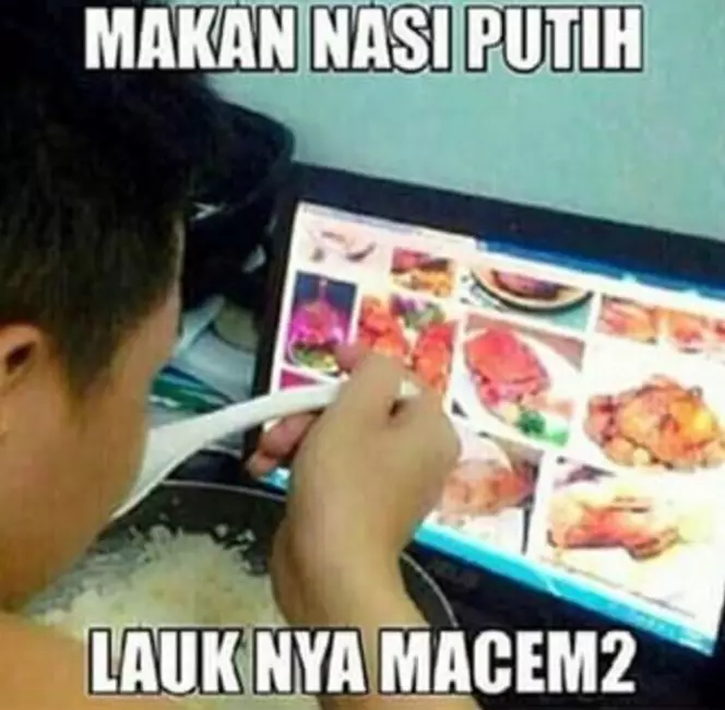 17 Meme lucu menu makanan mahasiswa akhir bulan, bikin ngelus dada © 2021 brilio.net 17 Meme lucu menu makanan mahasiswa akhir bulan, bikin ngelus dada © 2021 brilio.net