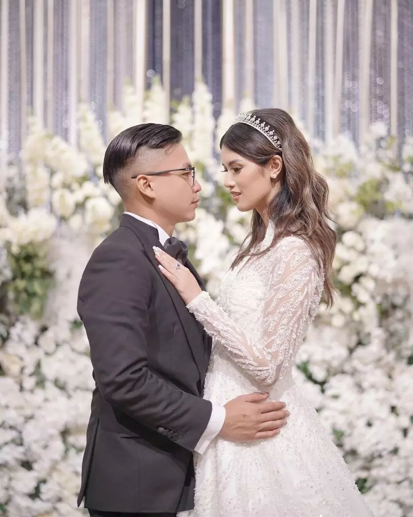 Momen pernikahan pembalap Indonesia © 2021 brilio.net