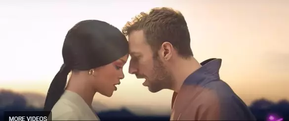 Kolaborasi memukau Coldplay dan 7 musisi berbagai sumber