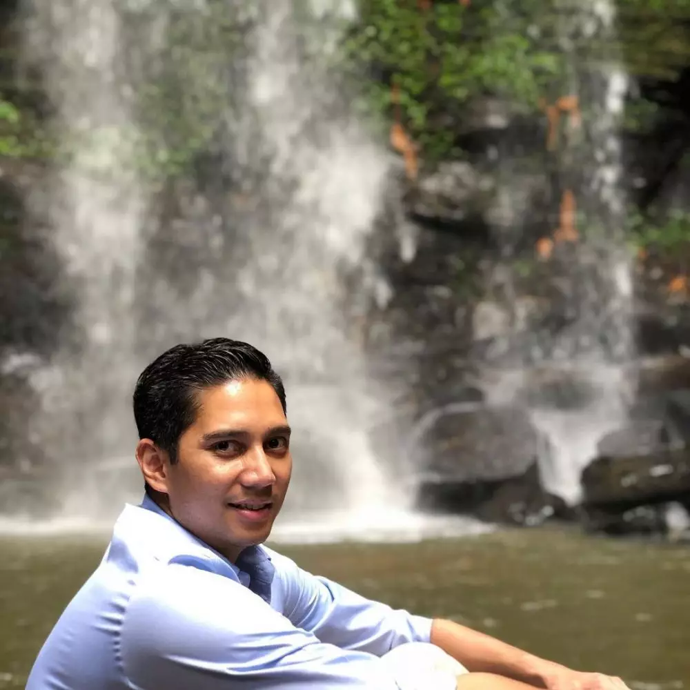 potret budisatrio djiwandono © 2021 Instagram