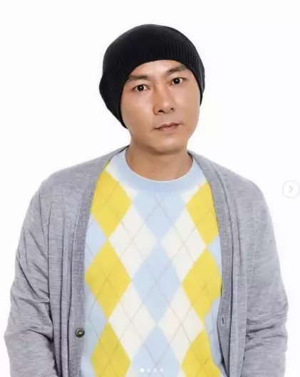 Kabar raja film Mandarin 90-an dari berbagai sumber Kabar raja film Mandarin 90-an dari berbagai sumber