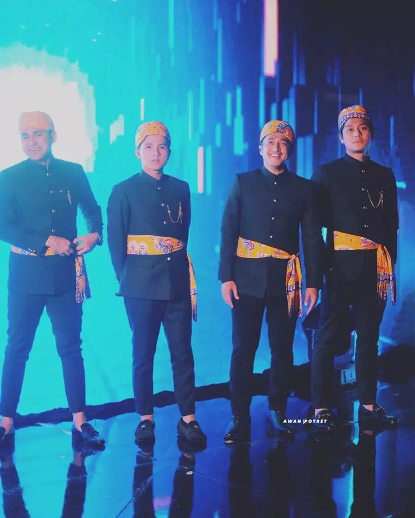 Jirayut pakai baju adat indonesia © 2021 brilio.net Jirayut pakai baju adat indonesia © 2021 brilio.net